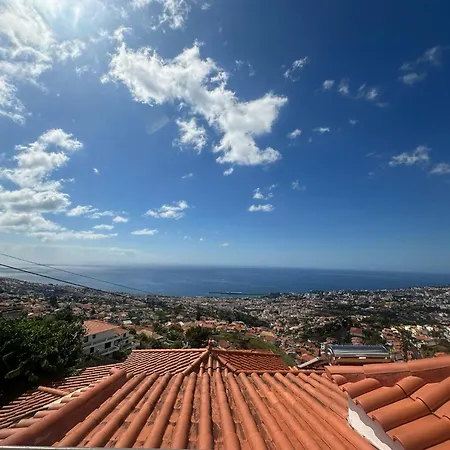 The Hill View House Tatil Evi *