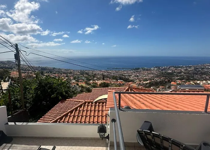 The Hill View House Φουνκάλ