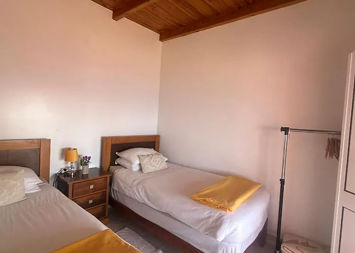 The Hill View House * Φουνκάλ